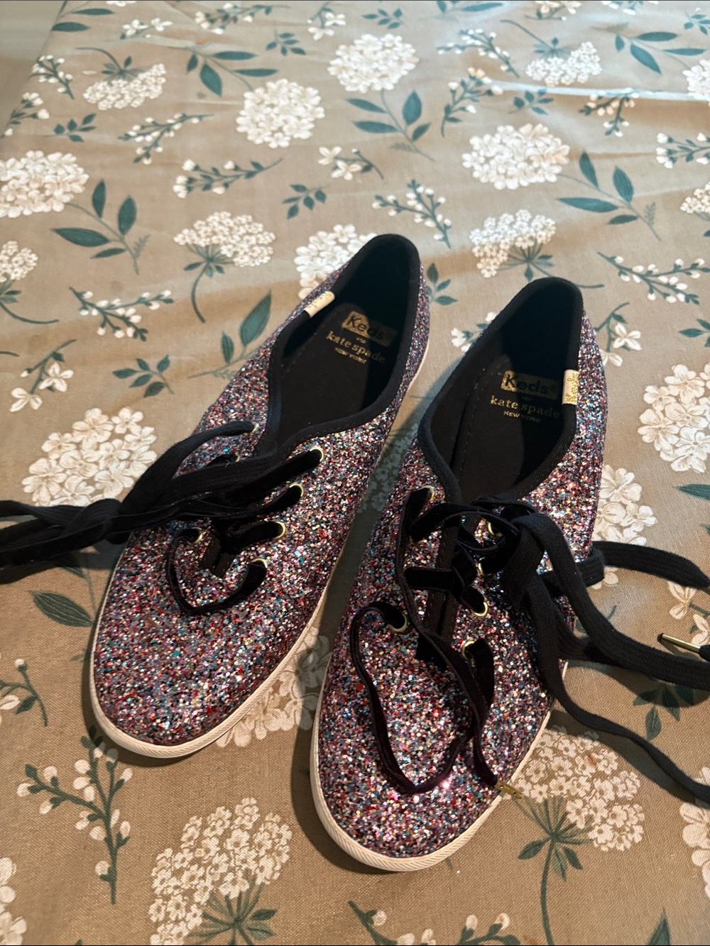 Never worn Keds x Kate Spade New York Champion Glitter Sneakers sz 7.5